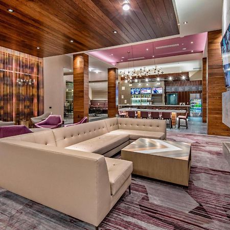 Courtyard By Marriott Raleigh Cary/Parkside Town Commons Hotel Bagian luar foto